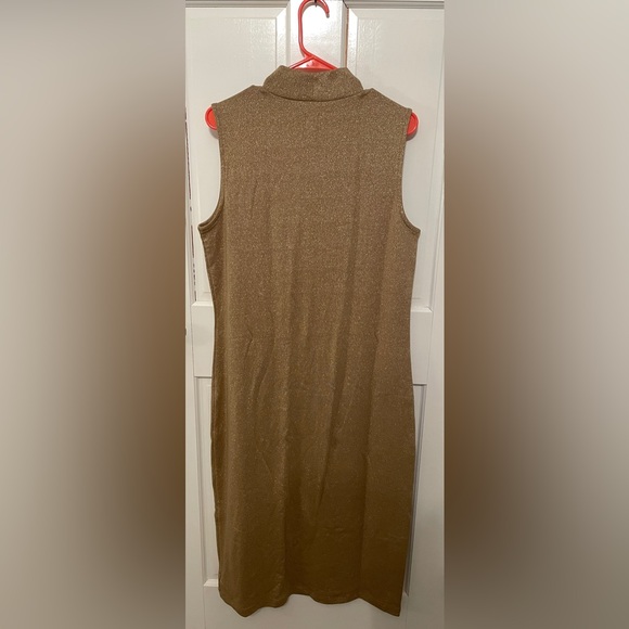 Metallic Mockneck Midi Dress - Picture 4 of 7